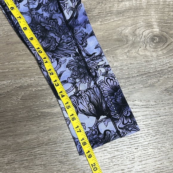 Lululemon Fast and Free High-Rise Crop 19” *7 Pocket Capris Sz 6 - Picture 11 of 11